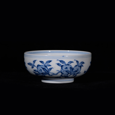 青花石榴、寿桃、荔枝三果纹敞口杯