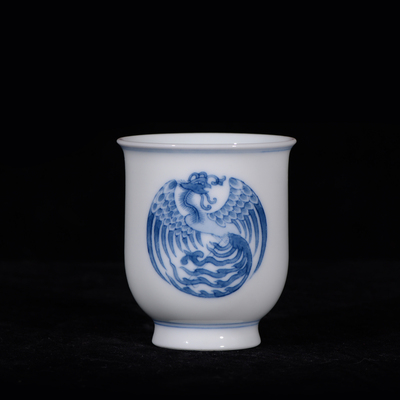 青花团凤纹花蕊杯