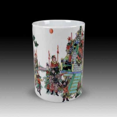 仿清康熙五彩周瑜点将图笔筒