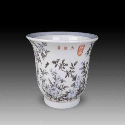 仿清同治至光绪墨彩加粉月季桃花纹花盆